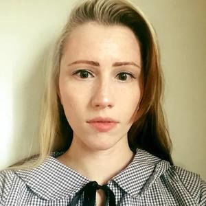 Meet your Posher, Roxanne